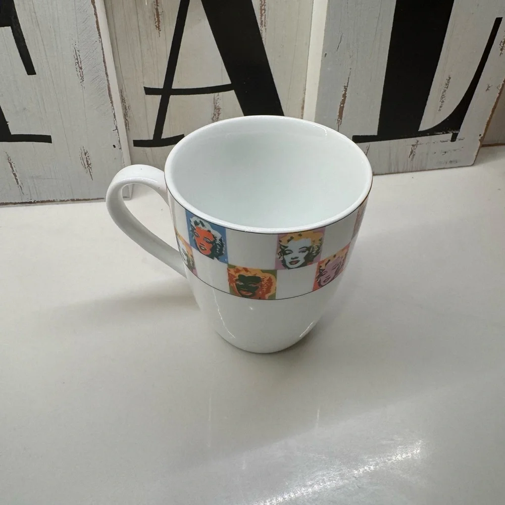 Andy Warhol Marilyn Monroe Mug Block China